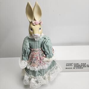 Roseann Rabbit Porcelain Farm Friend Country Victorian Easter Bunny Original Box
